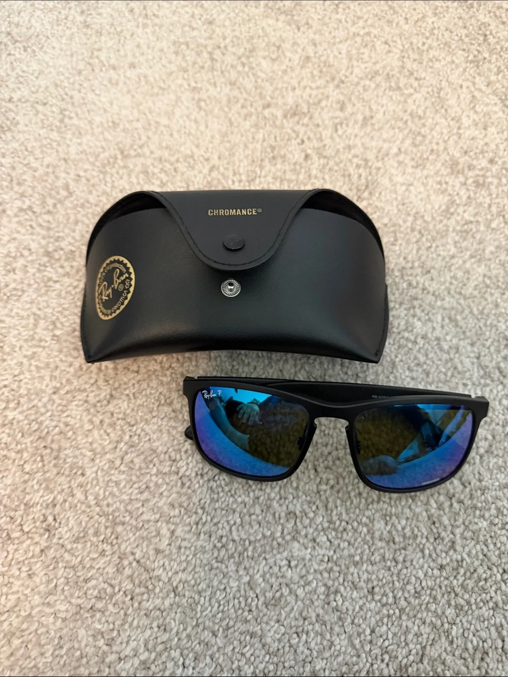 Ray-Ban Black Frame Blue Mirrored Chromance Sunglasses with Case